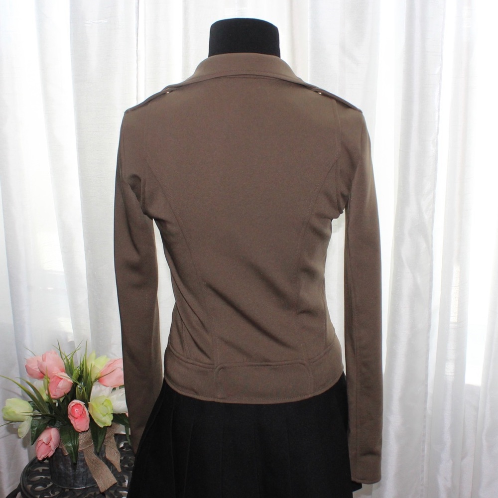 Express Jacket - Picture 2 of 3